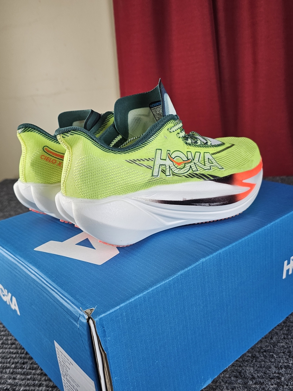 HOKA U Cielo X1 3.0 Neon Green/Teal Running Shoes Womens 7.5 - Picture 4 of 9